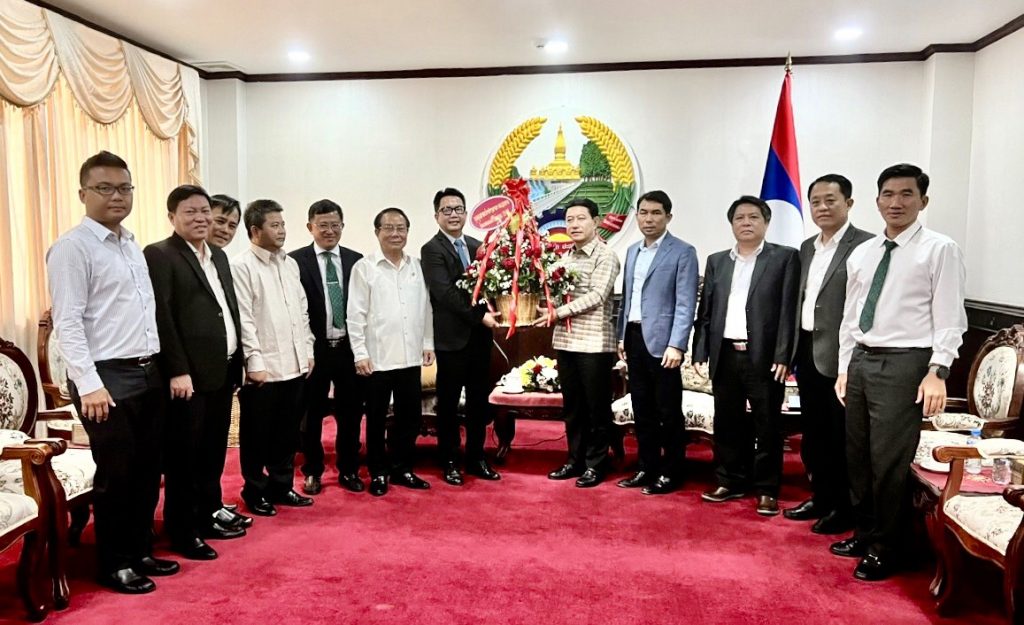 Lãnh đạo VRG chúc Tết Bun Pimay Lãnh đạo Cấp cao Lào